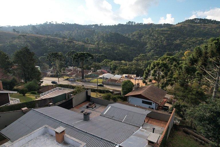 Home 24 | Casa grande com lareira em Campos de Jordão