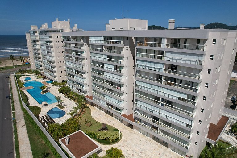 Home 43| Apto em Resort Pé na Areia em Bertioga