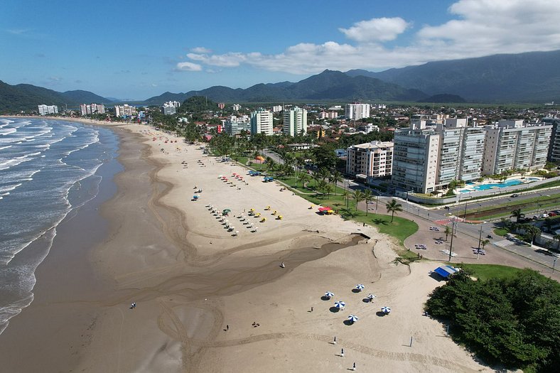 Home 49 I Apto pé na areia e piscina aquecida em Bertioga