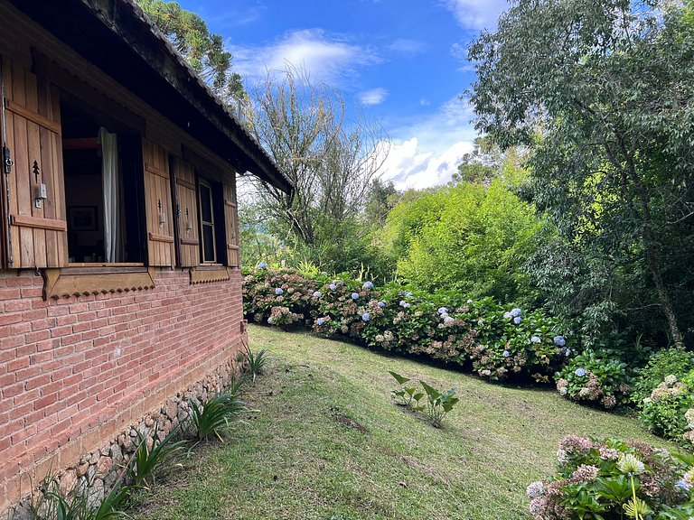 Home 5 |Casa com lareira e vista montanhas em Monte Verde